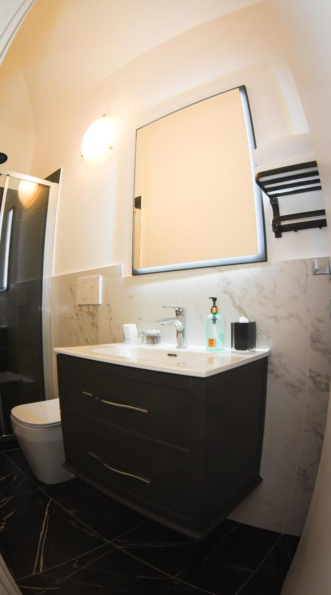 רומא Bq House Fori Imperiali Luxury Rooms מראה חיצוני תמונה